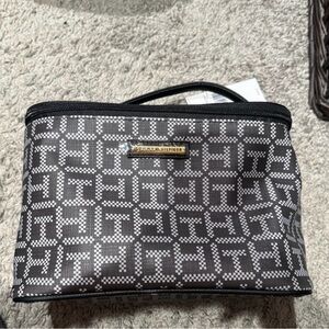 NWT Tommy Hilfiger Patterned Cosmetic Bag